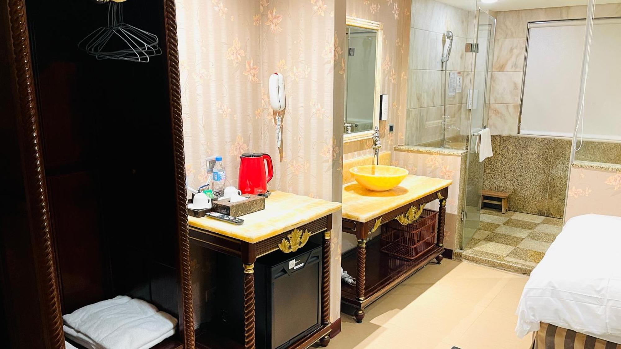 Grand Pleasure Spring Hotel تايبيه المظهر الخارجي الصورة