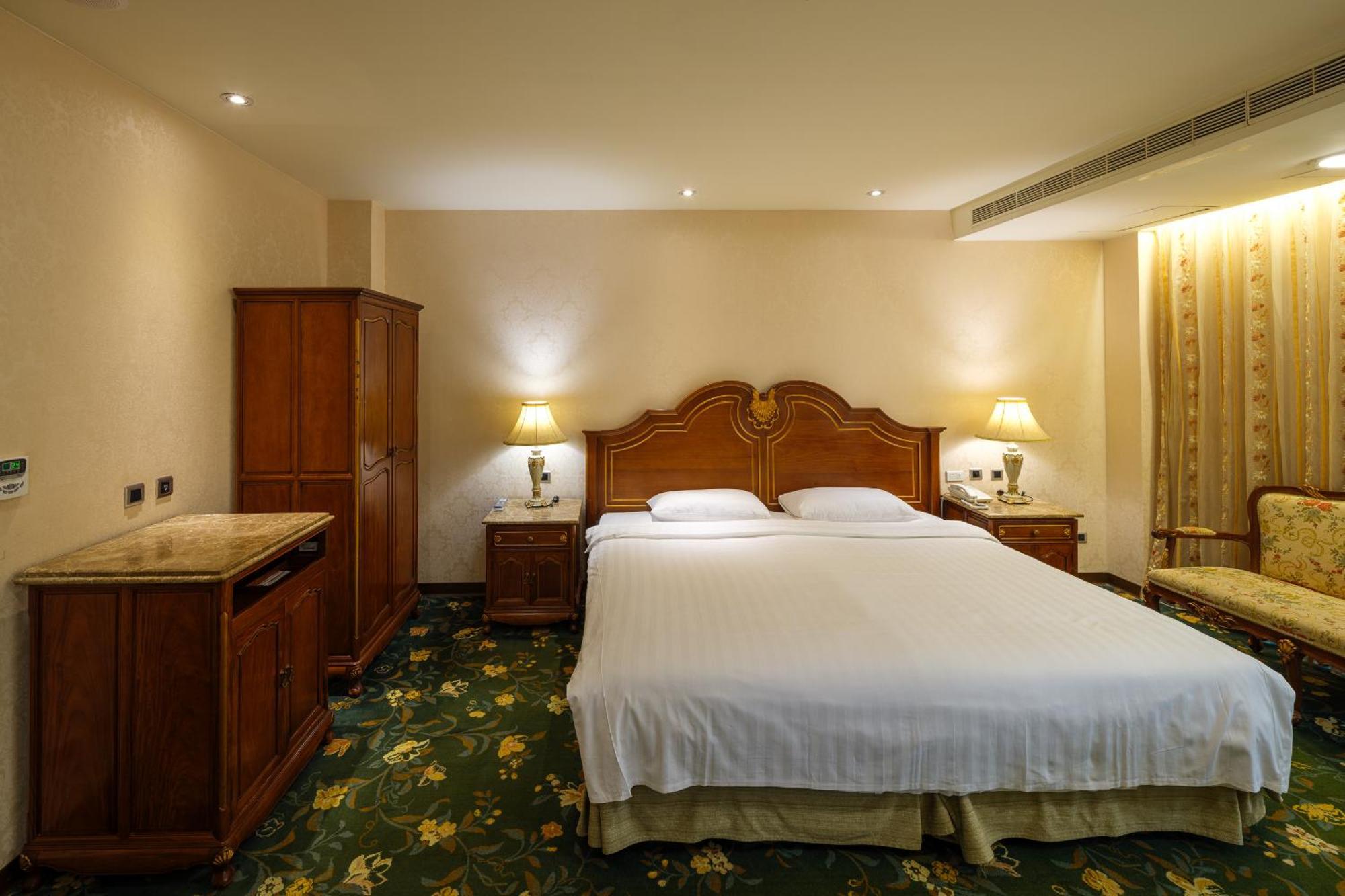 Grand Pleasure Spring Hotel تايبيه المظهر الخارجي الصورة