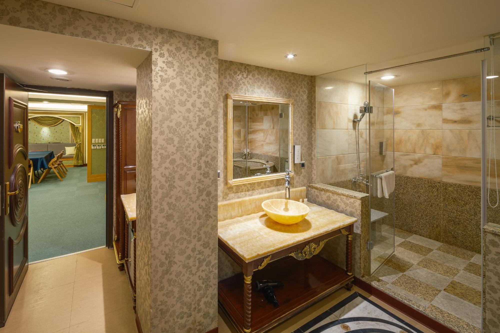 Grand Pleasure Spring Hotel تايبيه المظهر الخارجي الصورة